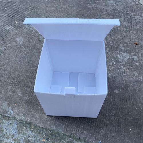 塑膠中空板包裝箱 現(xiàn)代農(nóng)業(yè)與物流的高效伙伴